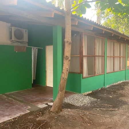 Sugarloaf Beach House & Surf Lodge El Cuco Bagian luar foto